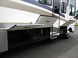 2006 Fleetwood Bounder Photo #8