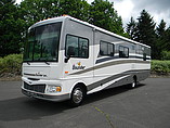2006 Fleetwood Bounder Photo #9
