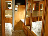 2006 Fleetwood Bounder Photo #20