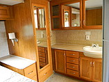 2006 Fleetwood Bounder Photo #24