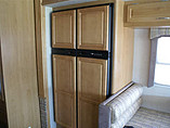 2007 Fleetwood Bounder Photo #5