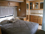 2007 Fleetwood Bounder Photo #6