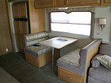 2007 Fleetwood Bounder Photo #12