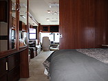 2007 Fleetwood Bounder Photo #4