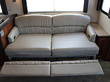2007 Fleetwood Bounder Photo #7