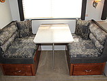 2007 Fleetwood Bounder Photo #9
