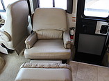 2007 Fleetwood Bounder Photo #11