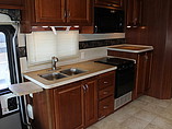 2007 Fleetwood Bounder Photo #12
