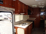 2007 Fleetwood Bounder Photo #5