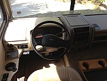 2007 Fleetwood Bounder Photo #4