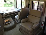 2007 Fleetwood Bounder Photo #8