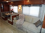 2007 Fleetwood Bounder Photo #9