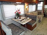 2007 Fleetwood Bounder Photo #11
