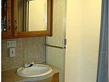 2008 Fleetwood Bounder Photo #18