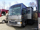 2008 Fleetwood Bounder Photo #2