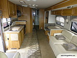2008 Fleetwood Bounder Photo #8