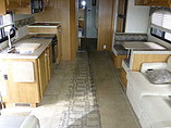 2008 Fleetwood Bounder Photo #15