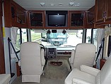 2009 Fleetwood Bounder Photo #3