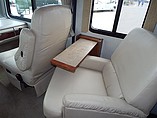 2009 Fleetwood Bounder Photo #19