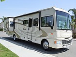 2008 Fleetwood Bounder Photo #4