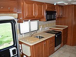 2008 Fleetwood Bounder Photo #23