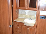 2008 Fleetwood Bounder Photo #33