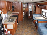 2008 Fleetwood Bounder Photo #2
