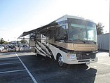 2009 Fleetwood Bounder Photo #2