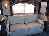 2009 Fleetwood Bounder Photo #7