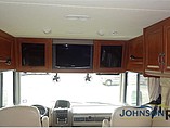 2010 Fleetwood Bounder Photo #11