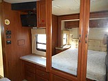 2010 Fleetwood Bounder Photo #15