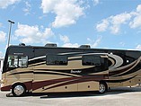 2013 Fleetwood Bounder Photo #3