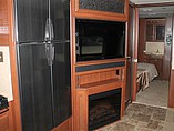 2013 Fleetwood Bounder Photo #17