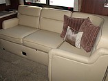 2013 Fleetwood Bounder Photo #19