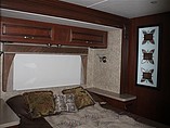 2013 Fleetwood Bounder Photo #23
