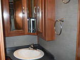 2015 Fleetwood Bounder Photo #11