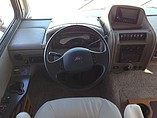2015 Fleetwood Bounder Photo #6