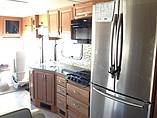 2015 Fleetwood Bounder Photo #15