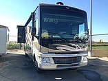2015 Fleetwood Bounder Photo #19