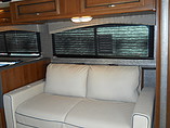 2015 Fleetwood Bounder Photo #5