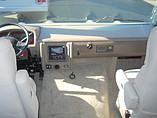 2015 Fleetwood Bounder Photo #24
