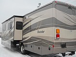 2015 Fleetwood Bounder Photo #6