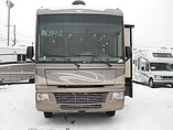 2015 Fleetwood Bounder Photo #8