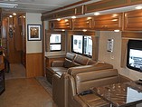 2015 Fleetwood Bounder Photo #12