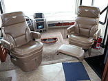 2015 Fleetwood Bounder Photo #10