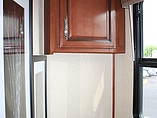 2015 Fleetwood Bounder Photo #24