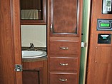 2015 Fleetwood Bounder Photo #29