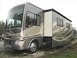 2015 Fleetwood Bounder Photo #2