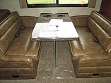 2015 Fleetwood Bounder Photo #8