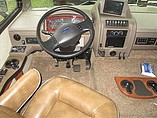 2015 Fleetwood Bounder Photo #18